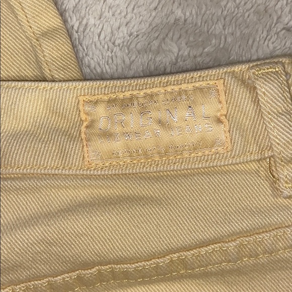 Yellow Jeans - Picture 2 of 3